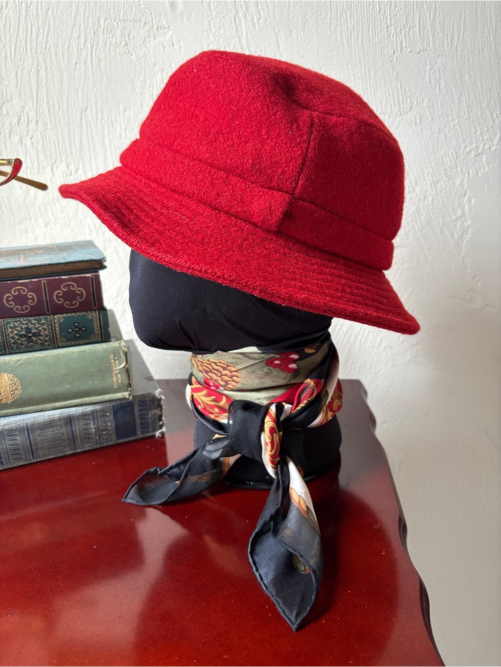 Vintage Women’s Stetson Red Wool Brimmed Bucket Hat - S